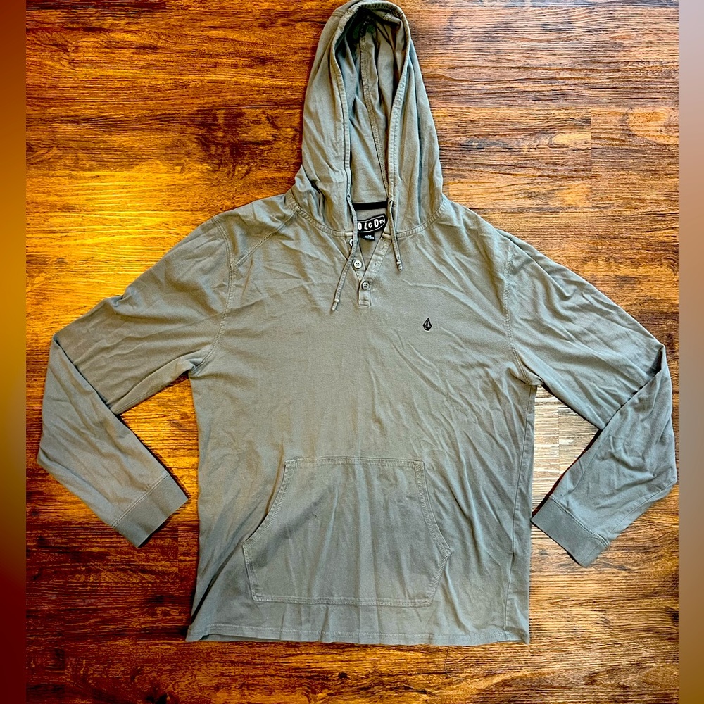 Volcom Hooded long sleeve shirt